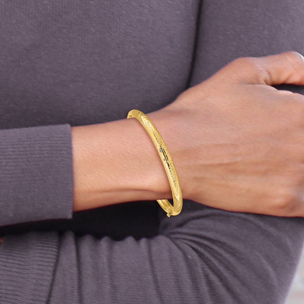 3/16 Florentine Hinged Baby Bangle - WBC