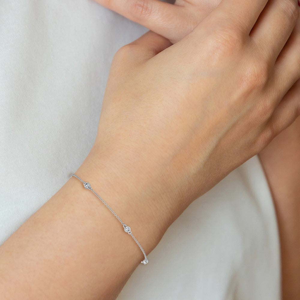 Complete 1/8 carat Bezel-set Diamond and Cable Chain 5-Station Bracelet - WBC