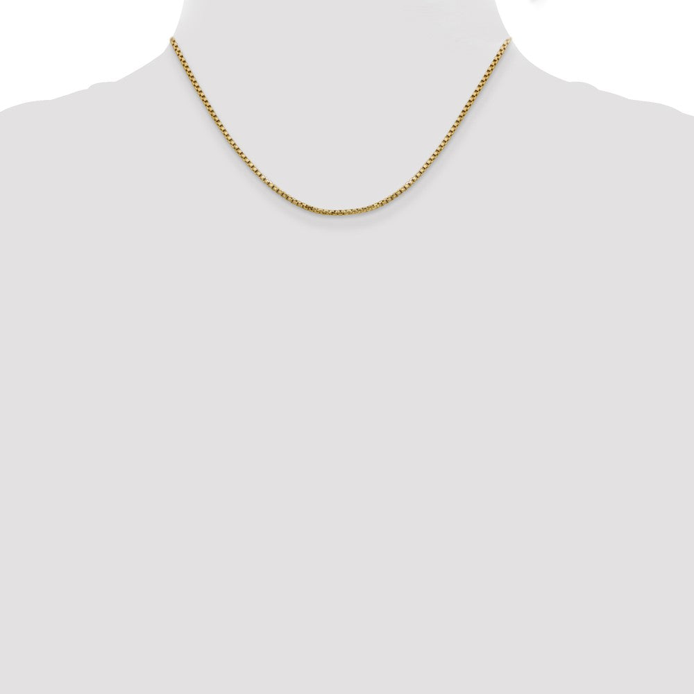 Semi-Solid Round Box with Lobster Clasp Chain - WBC