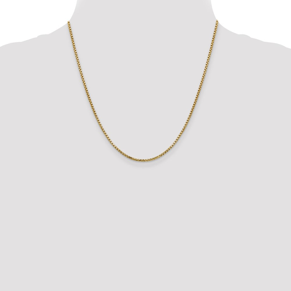 Semi-Solid Round Box with Lobster Clasp Chain - WBC