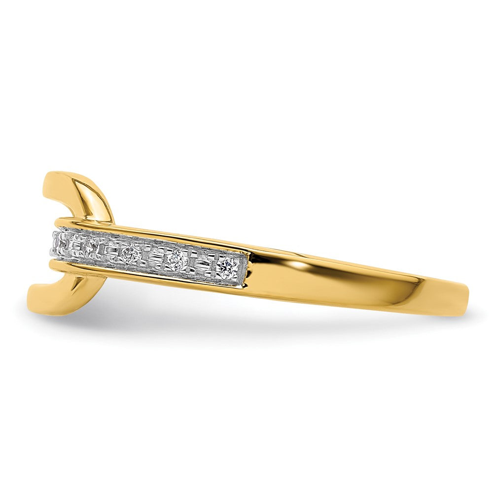 Polished 1/20 carat Diamond Link Fashion Ring - WBC