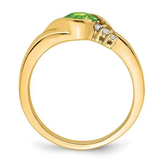 Cushion Peridot and 1/20 carat Diamond Ring - WBC